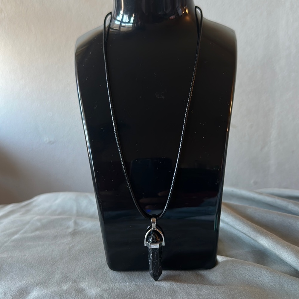 Custom made crystal necklace 😍host-pick!
